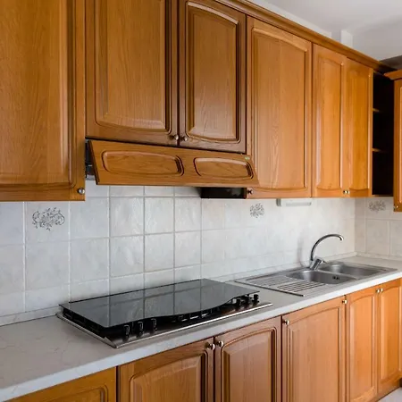 Il Tiglio Apartment *
